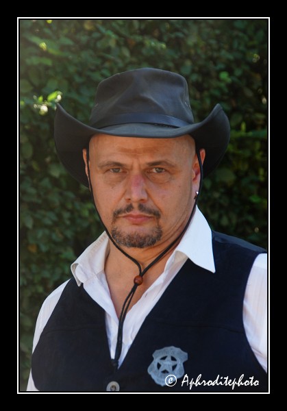 30 Cow boys at Bernex City portraits